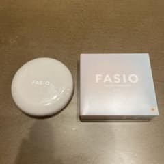 ファシオ エアリーステイ パウダー 01 ピンクベージュのサムネイル