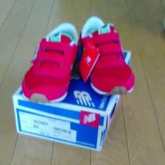 ニューバランス20㎝　RED   新品のサムネイル