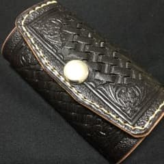ハンドメイド　レザーキーケースのサムネイル