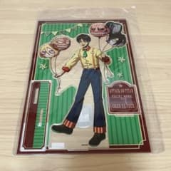 進撃の巨人 MEGAアクリルスタンド エレン テーマパークスタッフ風