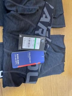UNDER ARMOUR COLDGEAR タイツ ダークグレー　Lサイズのサムネイル