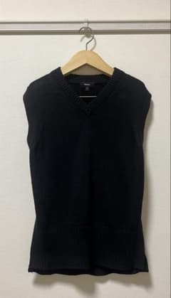 【美品】Theory セオリー Vネック ニットベスト ブラック Sのサムネイル