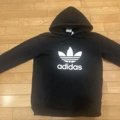adidas ブラック フード付きパーカーのサムネイル