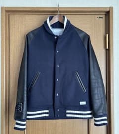 専用 良品 DELUXE CLOTHING 袖レザー スタジャン L Deluxe Clothing デラックス スタジャン 本革 レザー L - メルカリ