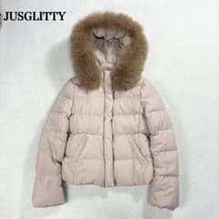 【美品】ジャスグリッティー JUSGLITTY ショートコート リアルファー 美品✨JUSGLITTY ジャスグリッティー ショート ダウン リアルファー