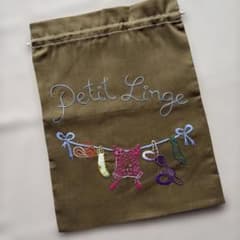 手刺繍リネン巾着袋のサムネイル