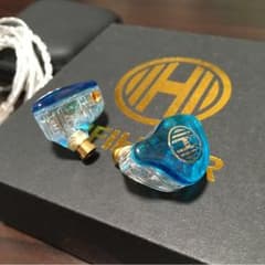 HiFiHear F30 イヤホン 2BA+1DDのサムネイル
