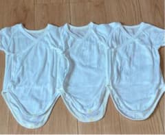 ユニクロ 肌着 ロンパース70cmのサムネイル