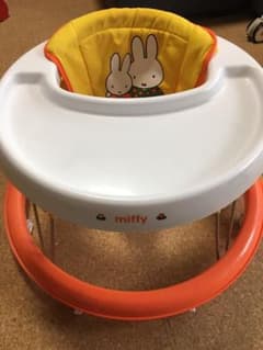 ！！！（╹◡╹）nonn様専用（╹◡╹）！！！歩行器 ミッフィーのサムネイル
