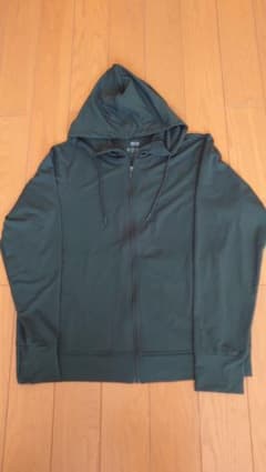 UNIQLO AIRism パーカーL　グリーン UVカットのサムネイル