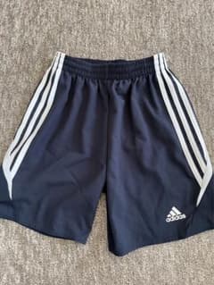 adidas パンツのサムネイル