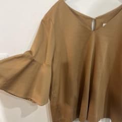 美品　MK 綺麗めプルオーバーのサムネイル