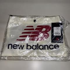 New Balance ショルダーバッグ アイボリーのサムネイル
