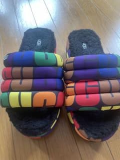 UGG 厚底サンダル　24センチ