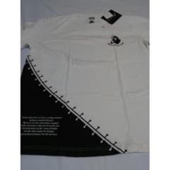 手塚治虫 ブラックジャック ユニクロ コラボ 半袖 Tシャツのサムネイル