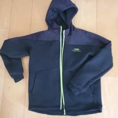 150㎝　黒パーカーのサムネイル