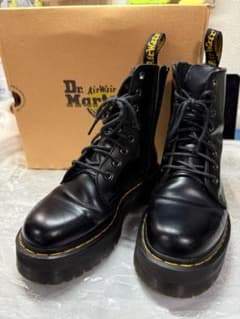 ₍ᐢ‥ᐢ₎様専用☆美品☆Dr. Martens マーチンブラックワークブーツのサムネイル