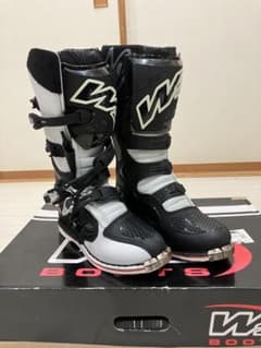 W2 バイクブーツ ブラック/ホワイトのサムネイル