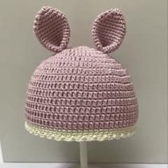 ハンドメイドうさ耳ベビー帽子のサムネイル