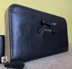 美品✓PRADA プラダ リボン ラウンドファスナー 長財布 ブラック