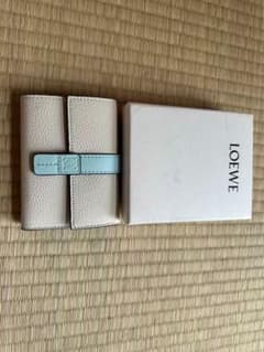 LOEWE 三つ折り財布 ブルー系のサムネイル
