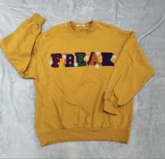 FREAK'S STORE刺繍 スウェット トレーナー マスタードのサムネイル