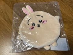 ちいかわ もちっとふわっとコレクション D賞 まんまるポーチ うさぎのサムネイル