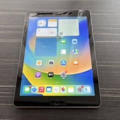 iPad 第6世代 32GB WiFi SpaceGray ジャンク - メルカリ