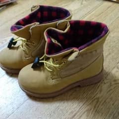 キッズシューズのサムネイル