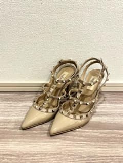 VALENTINO ベージュ ハイヒール ポインテッドトゥのサムネイル