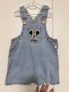 美品petit main ミニーマウス デニムジャンバースカート Sのサムネイル