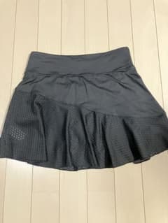 lija XS TPテニス スコート - メルカリ