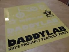 DADDYLAB★ダディラボ★オリジナルステッカーのサムネイル