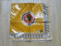阪神タイガース　ガーゼハンカチのサムネイル