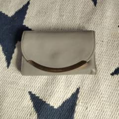 グレー 三つ折り財布のサムネイル