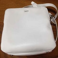 SLY 正方形ショルダーバッグ(白)のサムネイル