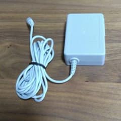 送料込　任天堂　純正 　ACアダプター 3DS用 充電器のサムネイル