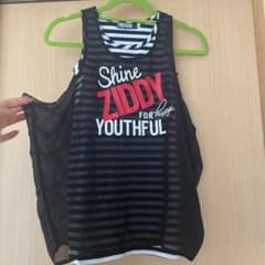 ZIDDY トップス　140㎝のサムネイル