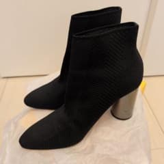 【美品】【ZARA】ソックスショートブーツ メタリックチャンキーヒール 38のサムネイル