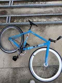 TSUNAMIピストバイクホイールチェーン抜き TSUNAMIピストバイクホイールチェーンなし - メルカリ