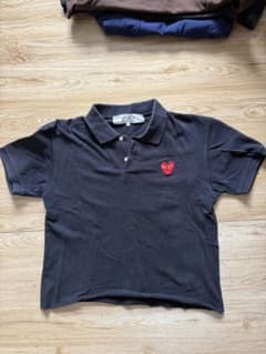 カット済)PLAY COMME des GARÇONS ブラックポロシャツ - メルカリ