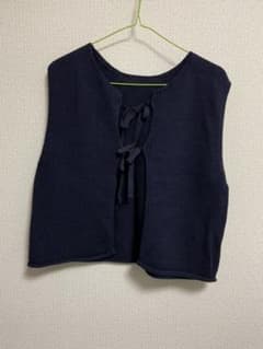 ニットベストのサムネイル