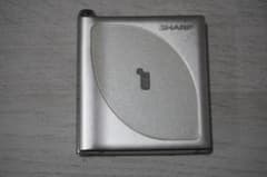 SHARP MDプレーヤー ジャンク品 電池・イヤホン付き - メルカリ