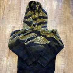 DIESEL 迷彩柄 パーカー コットン100%のサムネイル