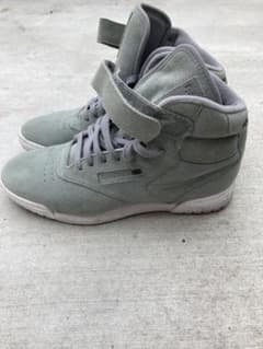 リーボックReebok スニーカーのサムネイル