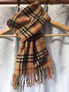 バーバリーのマフラーBurberryのサムネイル