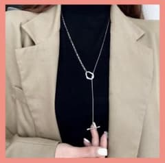マンテル ロングチェーン ネックレス アシメ シルバー　ラリエットのサムネイル