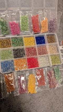 ビーズ 大量セットのサムネイル