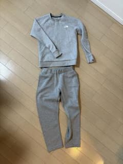 THE NORTH FACE ノースフェイス　メンズM スウェット上下　グレーのサムネイル
