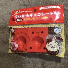 LOTTE ちいかわチョコレート型　うさぎ